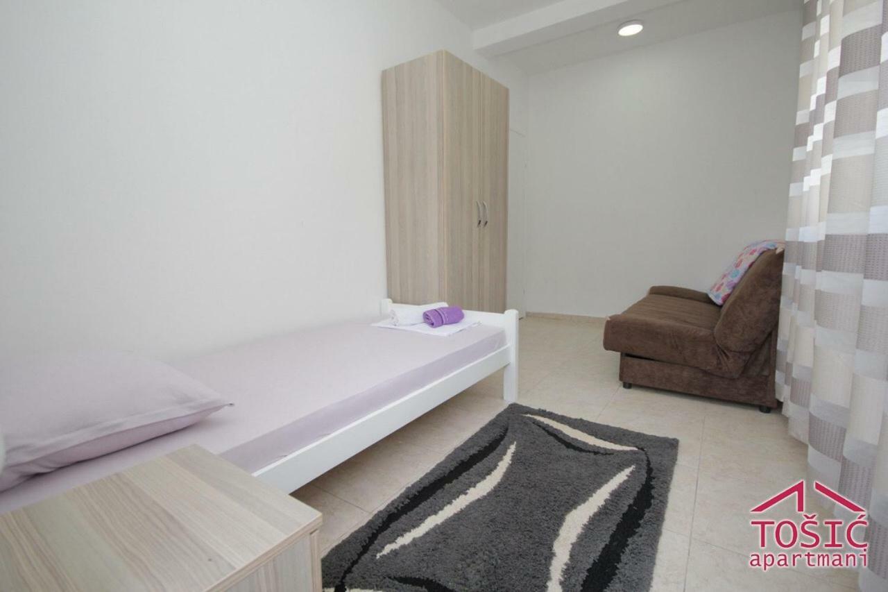 Tosic Apartmani Бар Екстер'єр фото